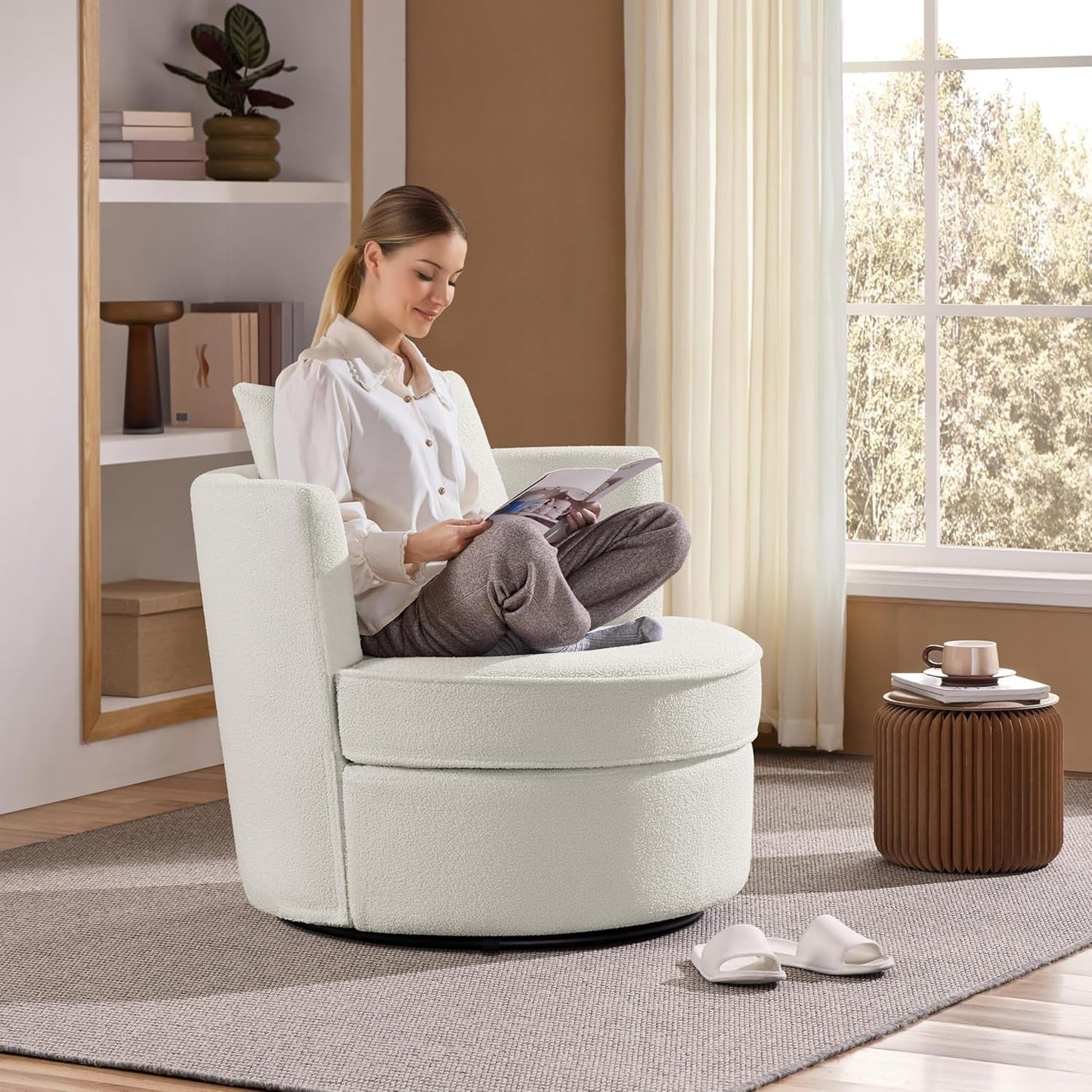 Swivel Barrel Accent Chair, 360 Degree Swivel round Chairs with Removable Throw Pillow, Soft Boucle Single Arm Sofa for Living Room Bedroom Reading, White